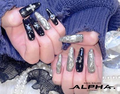 ブラック×シルバーネイル