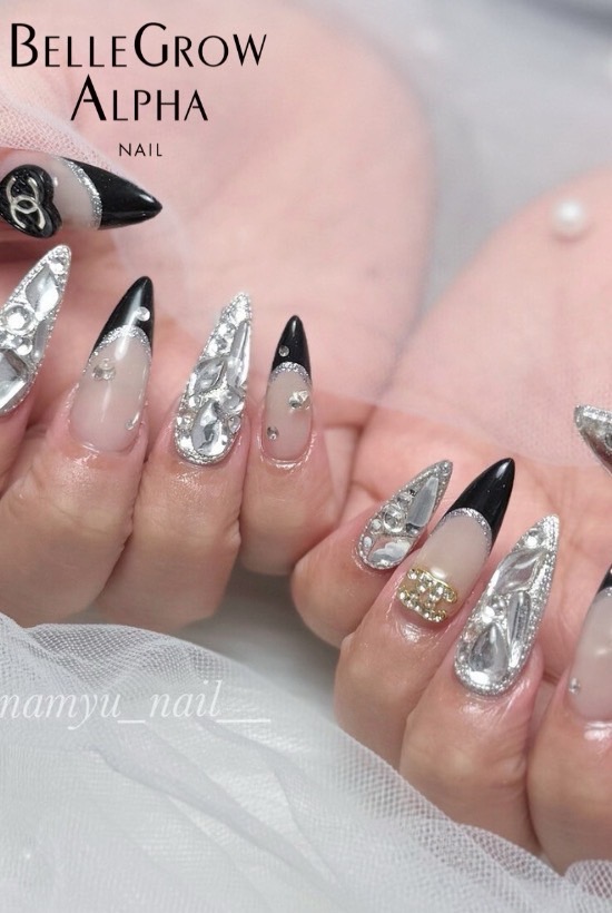 フレンチネイル