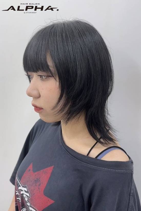黒髪ウルフ