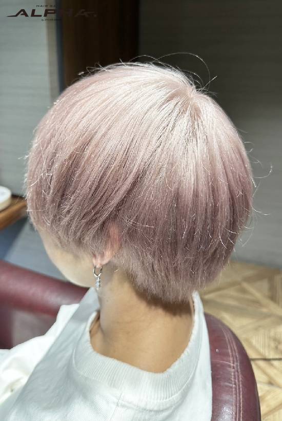ホワイトピンク