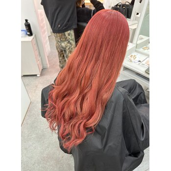 ギャルっぽいヘアスタイルに挑戦！ミックス巻きで華やかなスタイルに！