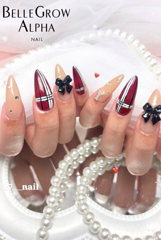 チェック柄ネイル