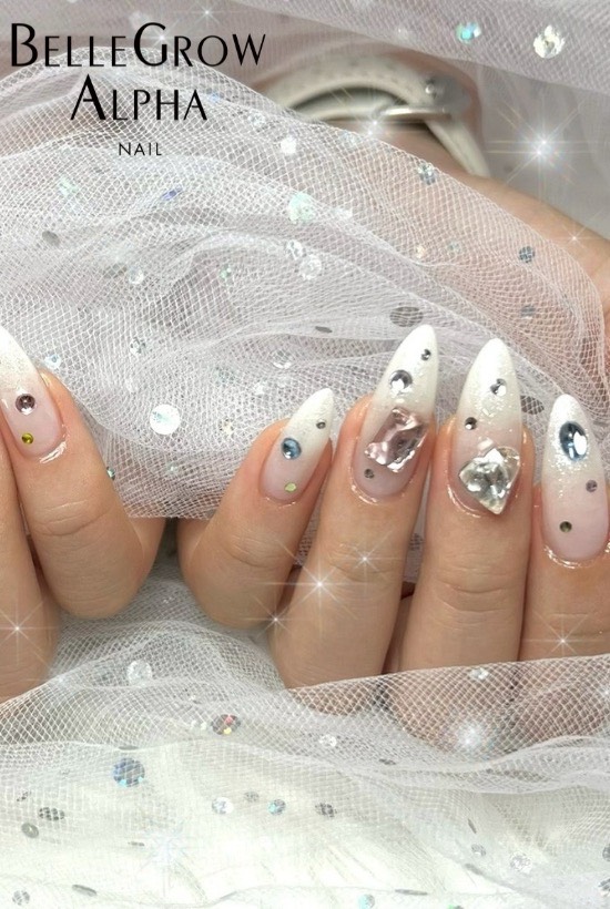 キラキラネイル