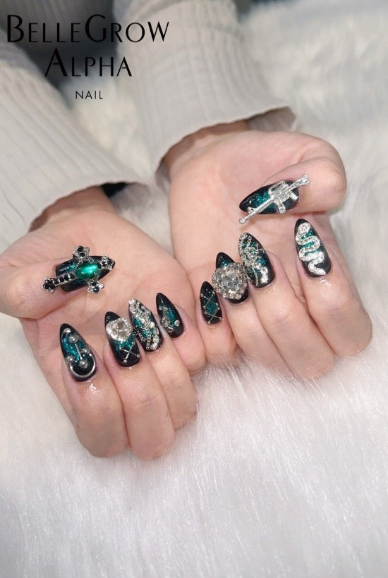 ゴテゴテネイル