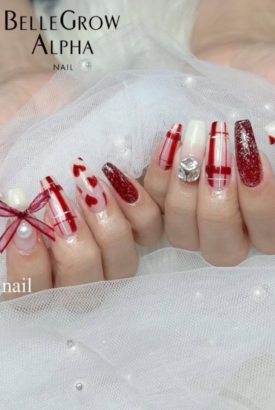 バレンタインネイル