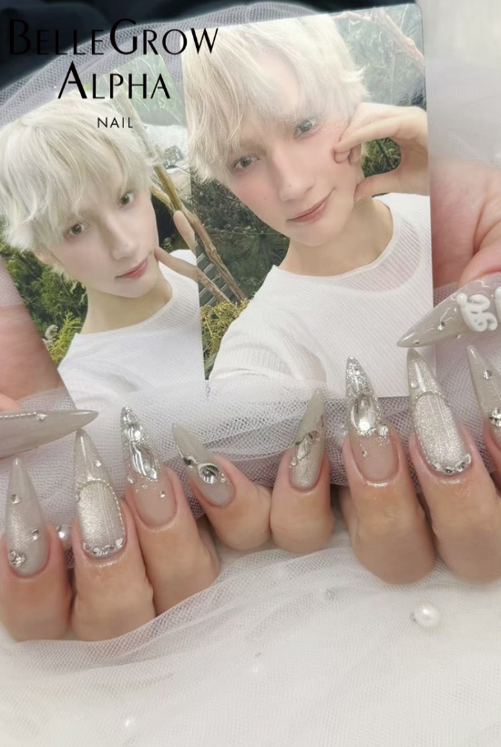 マグネットネイル