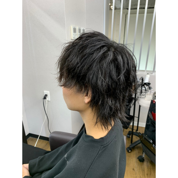 スパイラルパーマと波巻きパーマの違いについて